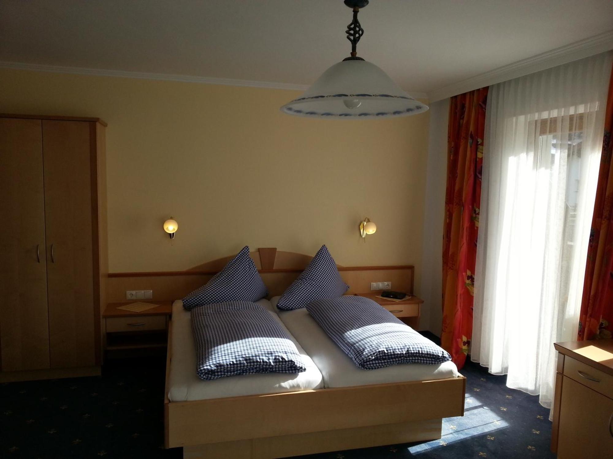 Pension Rieder Kaprun Habitación foto