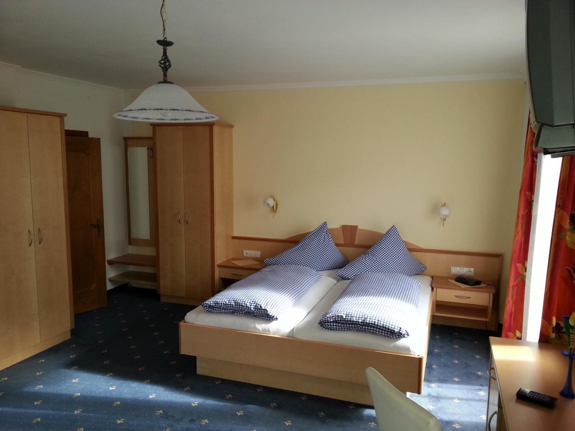 Pension Rieder Kaprun Habitación foto